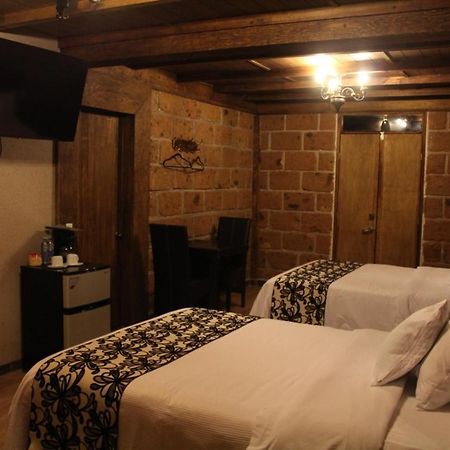 Hotel Real Nirvana テコサウトラ エクステリア 写真